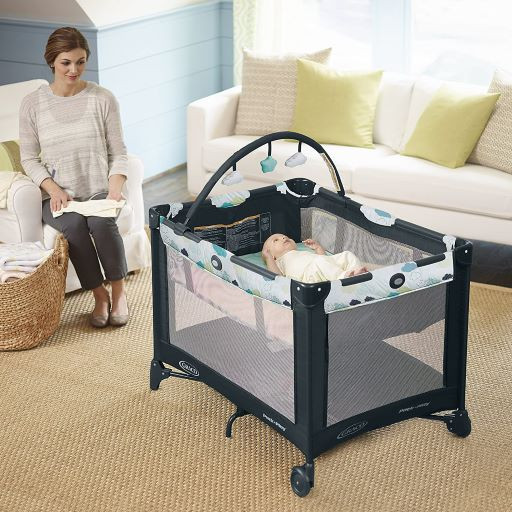 Graco Pack 'n Play + Bassinet rental in Flagstaff Arizona