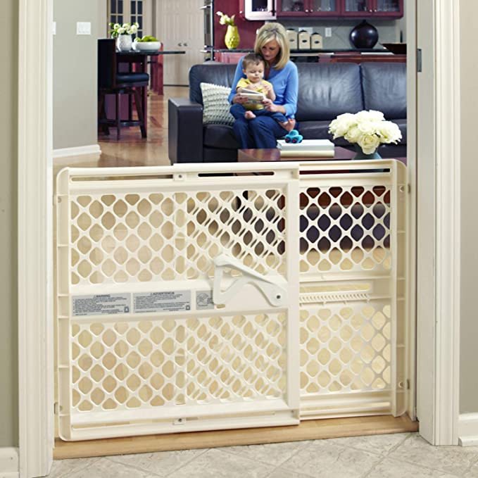 Baby Gate - tension rental in New York