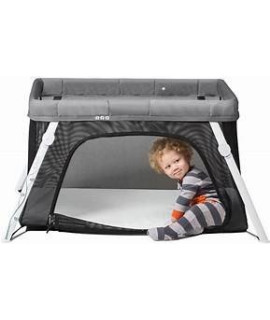Guava Lotus Travel Crib