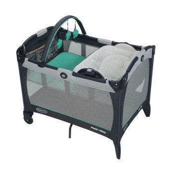 Pack N Play Bassinet/ Changer